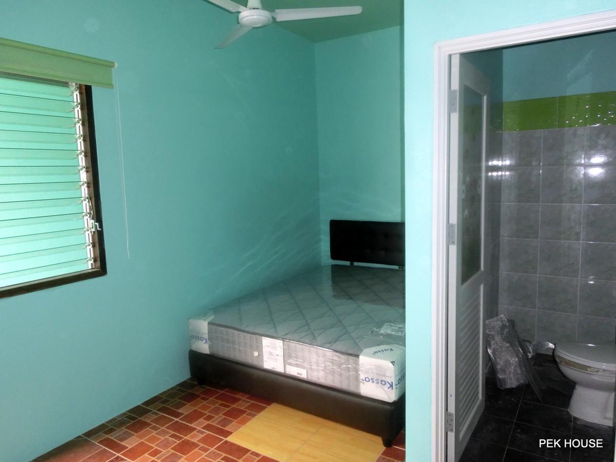 דירות Phuket Pek House מראה חיצוני תמונה
